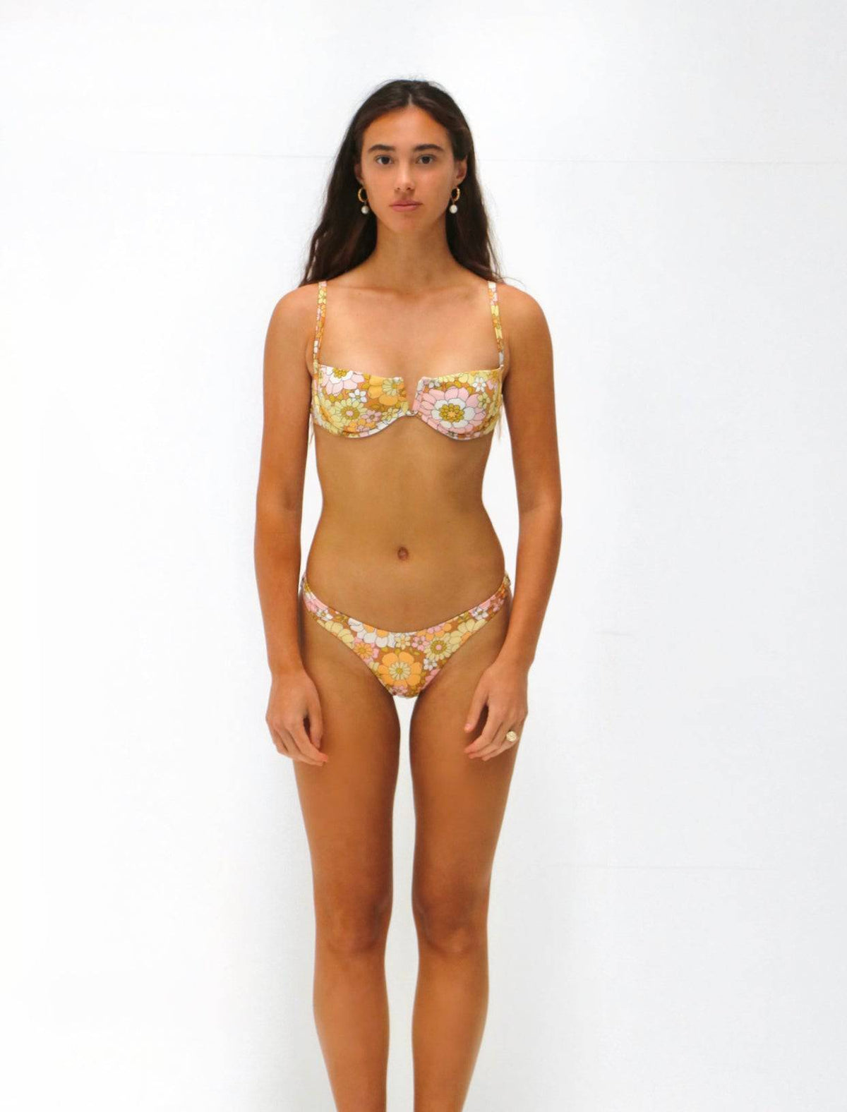 Daisy Bottoms - Waev Sports