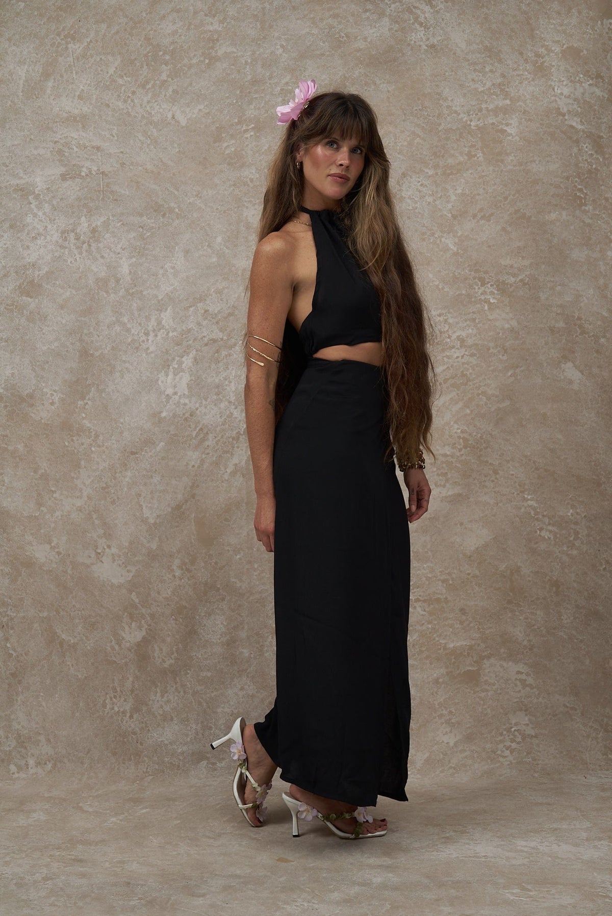 Zahara Top ~ Black - Waev Sports